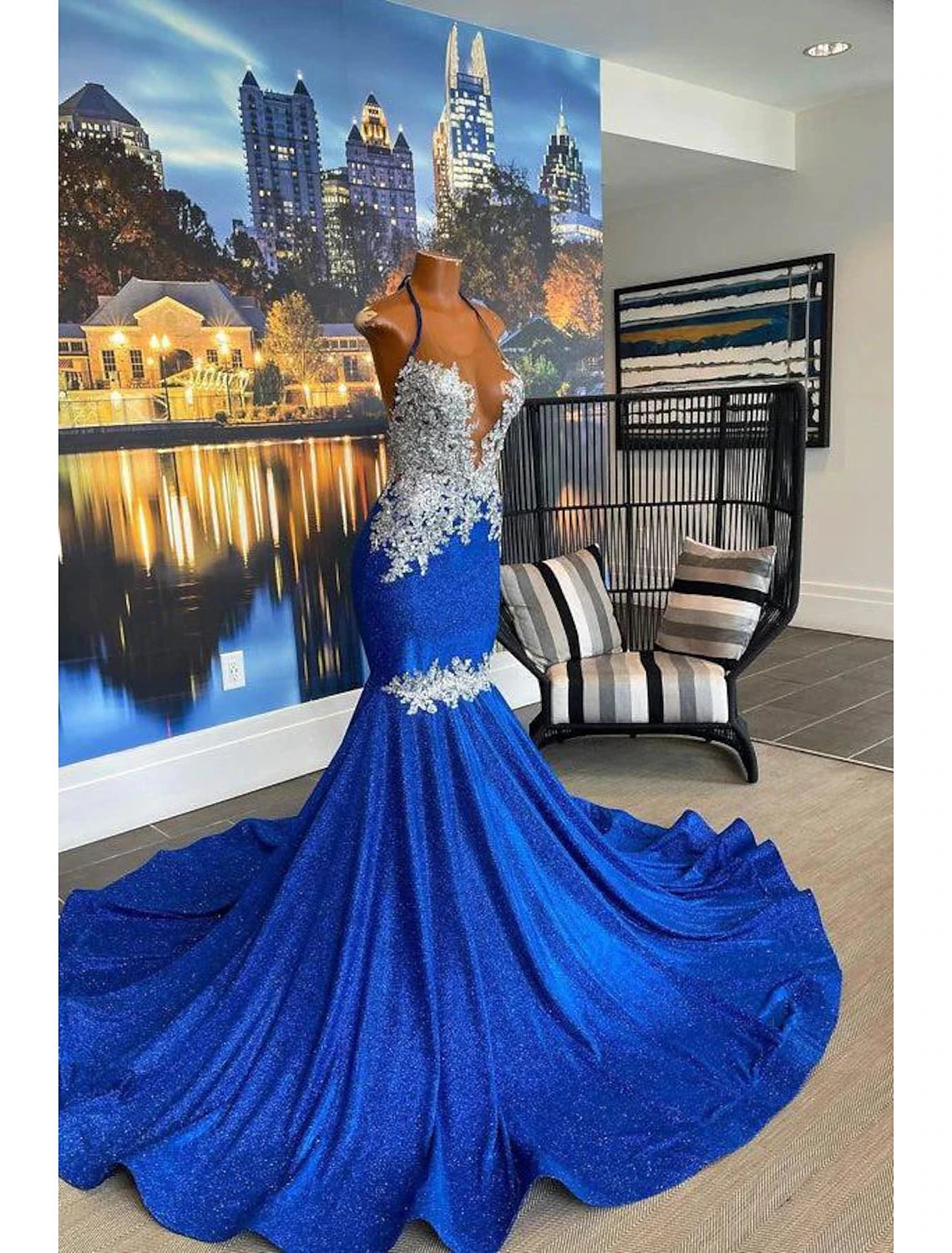 Wholesale  A-Line Prom Dresses Floral Dress Carnival Cocktail Party Court Train Sleeveless Strapless African American Lace Backless with Appliques